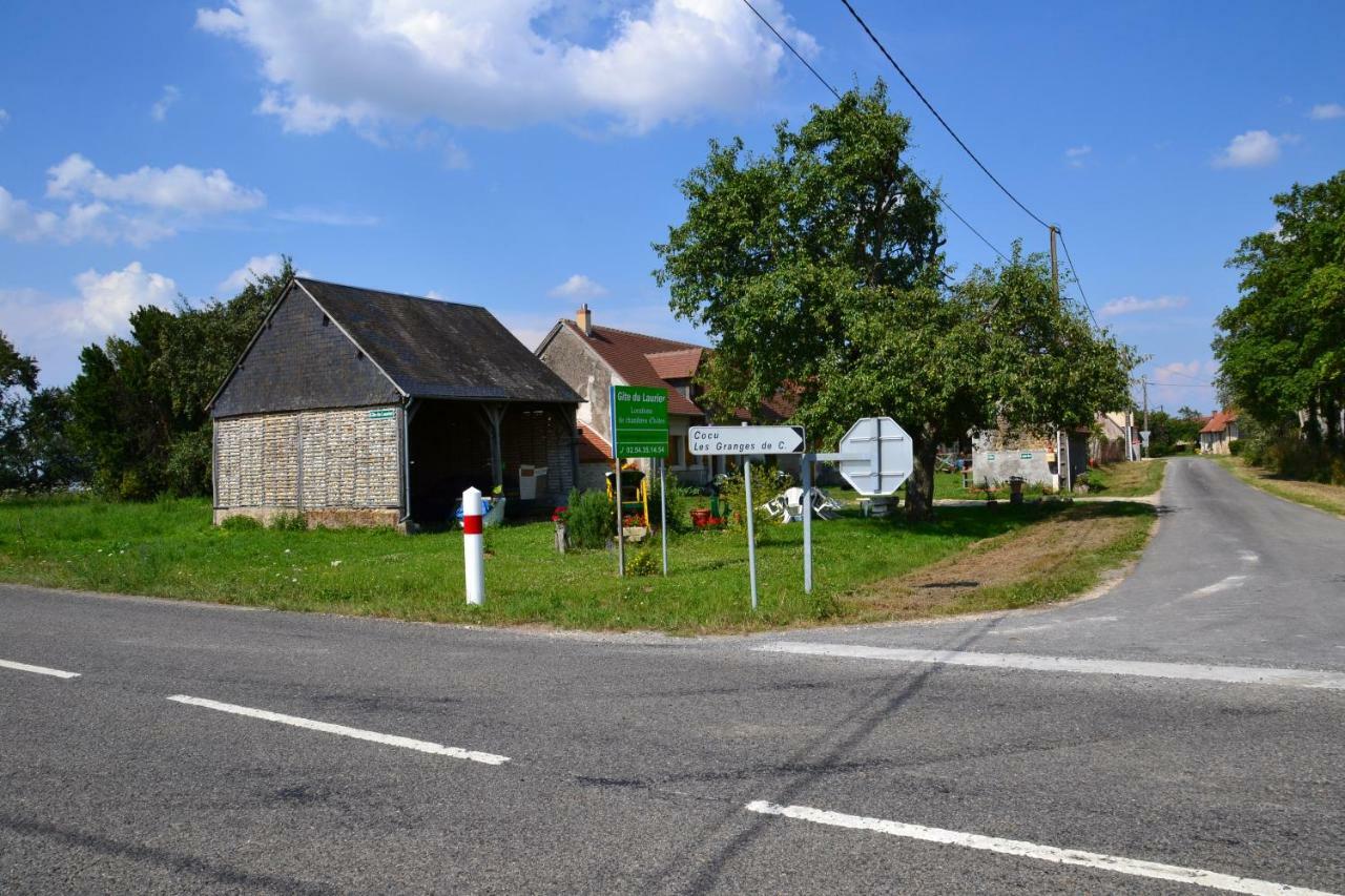 Gite En Berry Moulins-sur-Céphons Exteriör bild